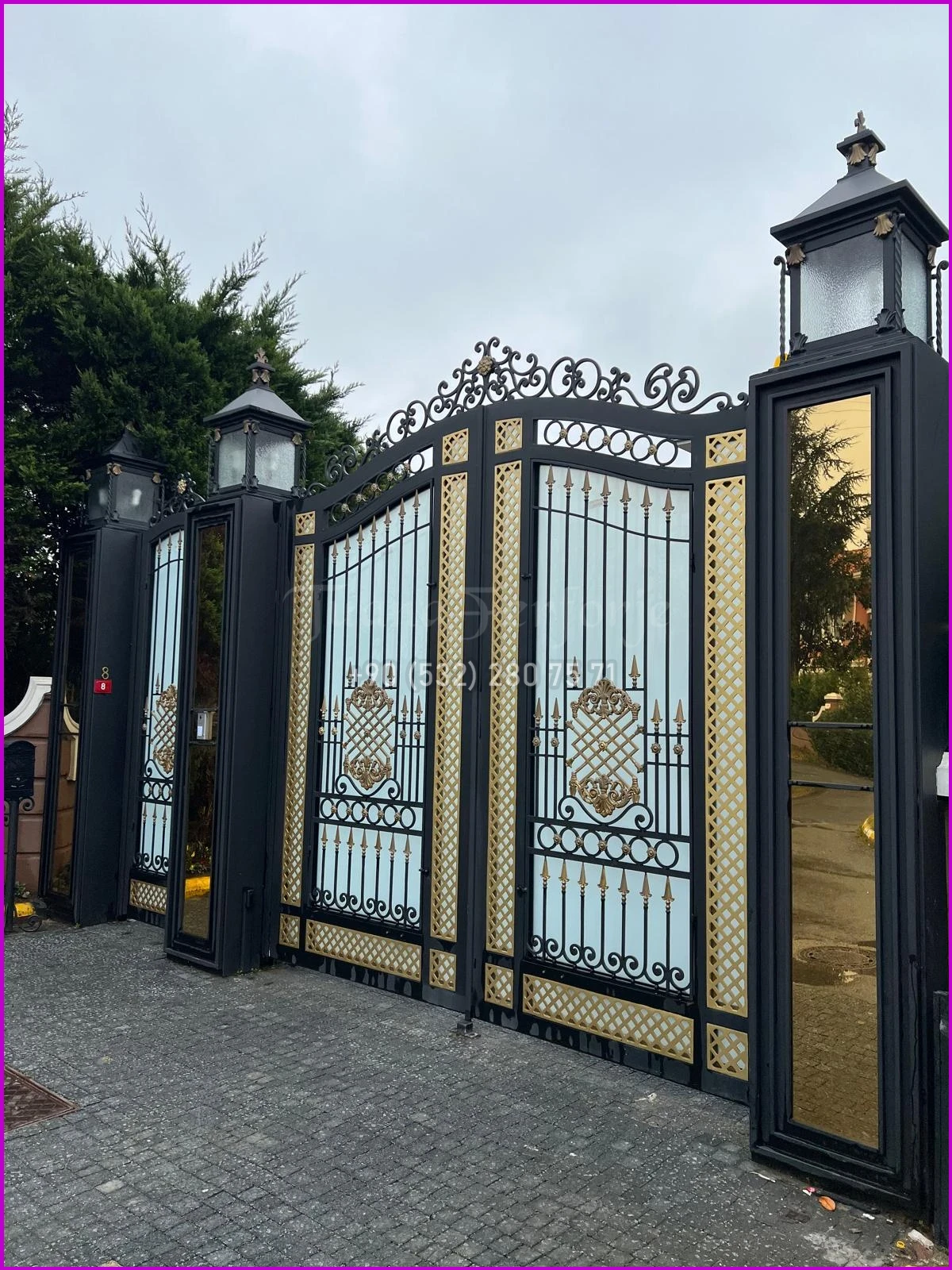 Endüstriyel Garaj Kapıları – İş Yerleri İçin Güçlü ve Güvenli Sistemler