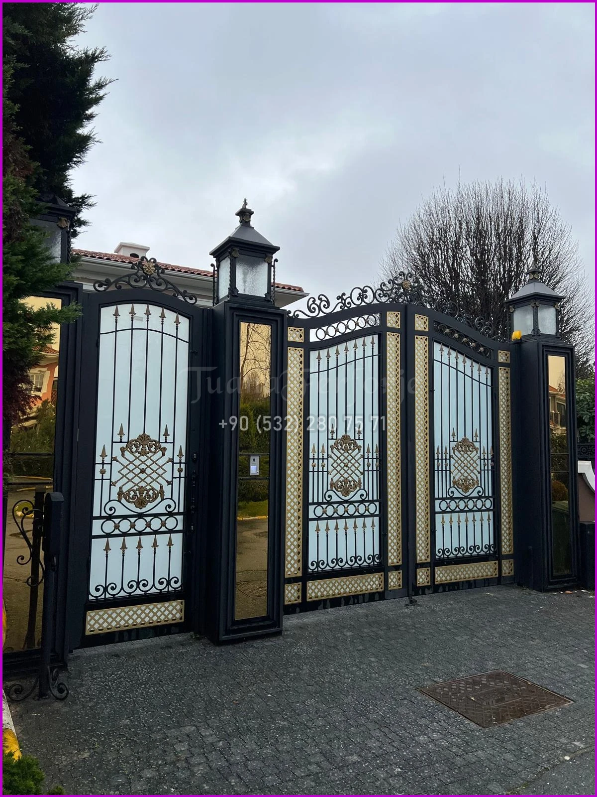 Garaj Kapılarında Akıllı Teknoloji Entegrasyonu (Wi-Fi & Sensörler)